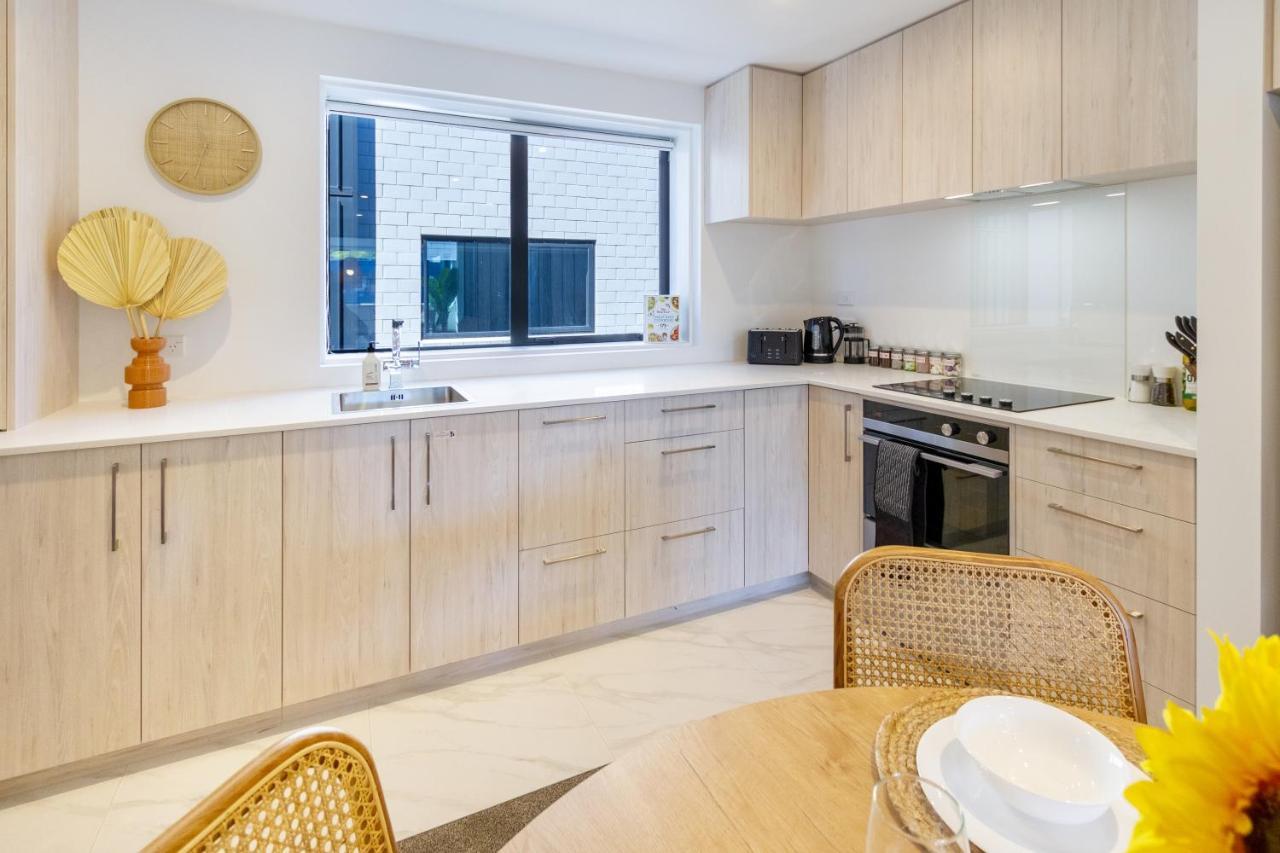 Апартаменти Central Sunny Perch 2 Bed 1 Bath Крайстчерч Екстер'єр фото